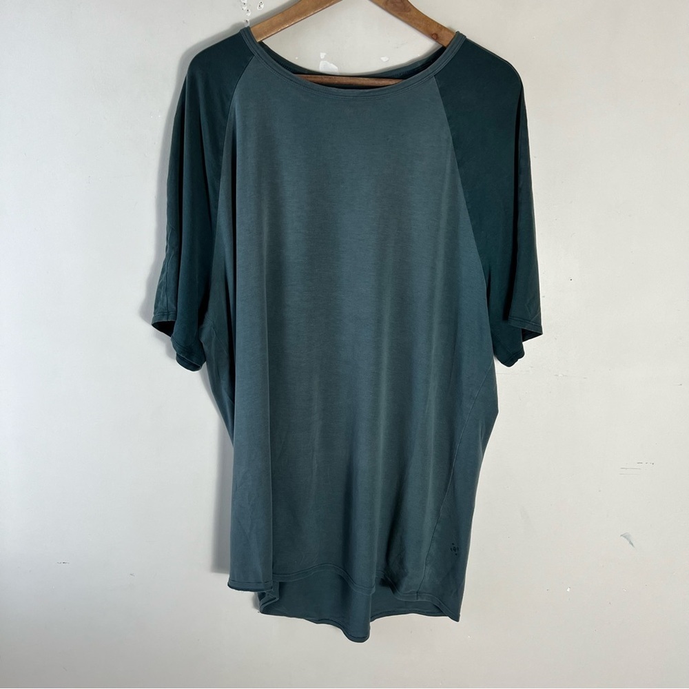 Lululemon Men’s Crew Neck Short Sleeve T-shirt Top Size XXL Green Grey Workout